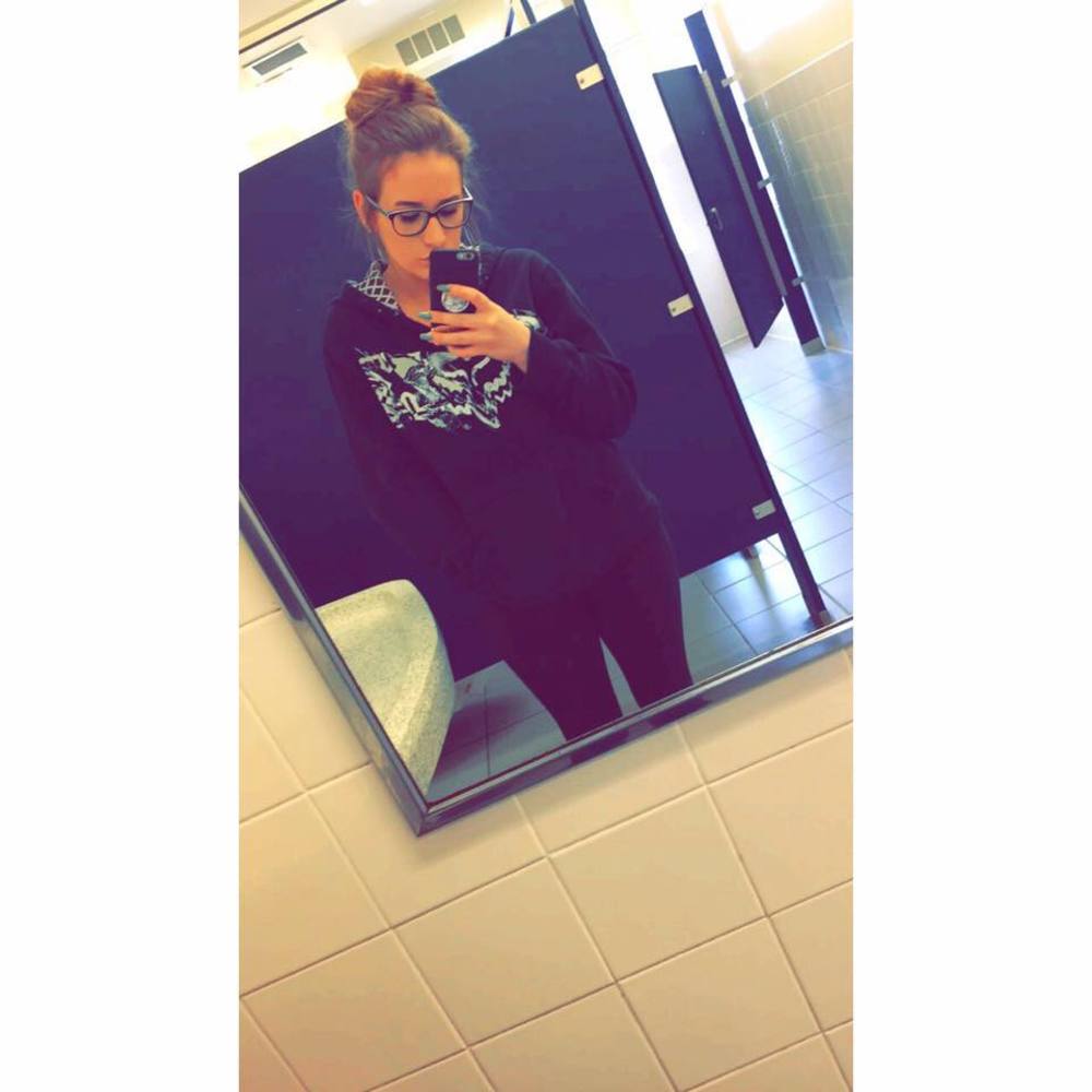 Meet your Posher, Rachel